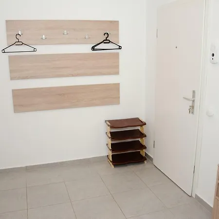 Апартаменти Egretei Studio